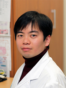 Hee Sang Hwang，医学博士和博士。